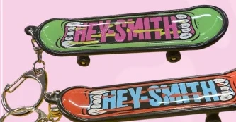 【HEY-SMITH】スケボーキーホルダー