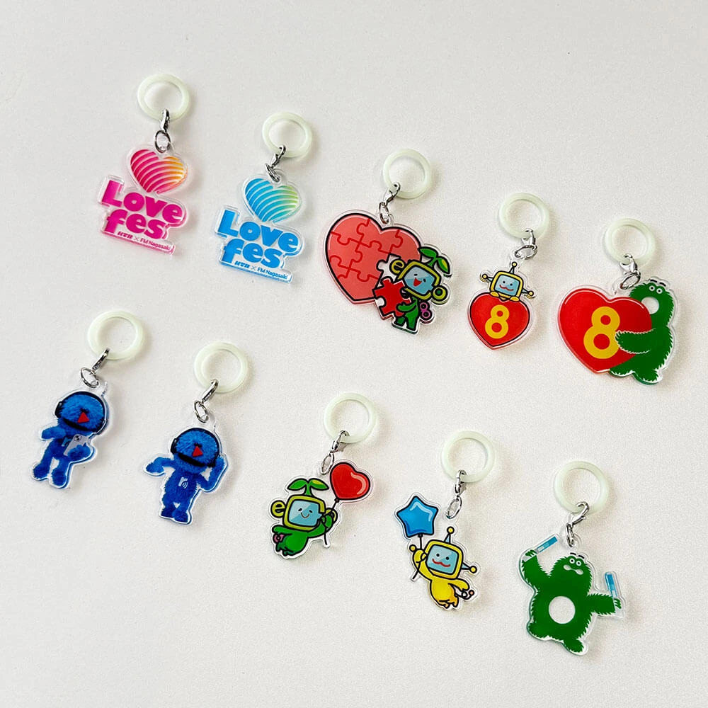 Lovefes 限定カプセルトイ アクリルチャーム