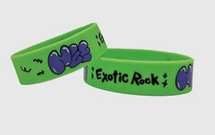 green NEE rubber band