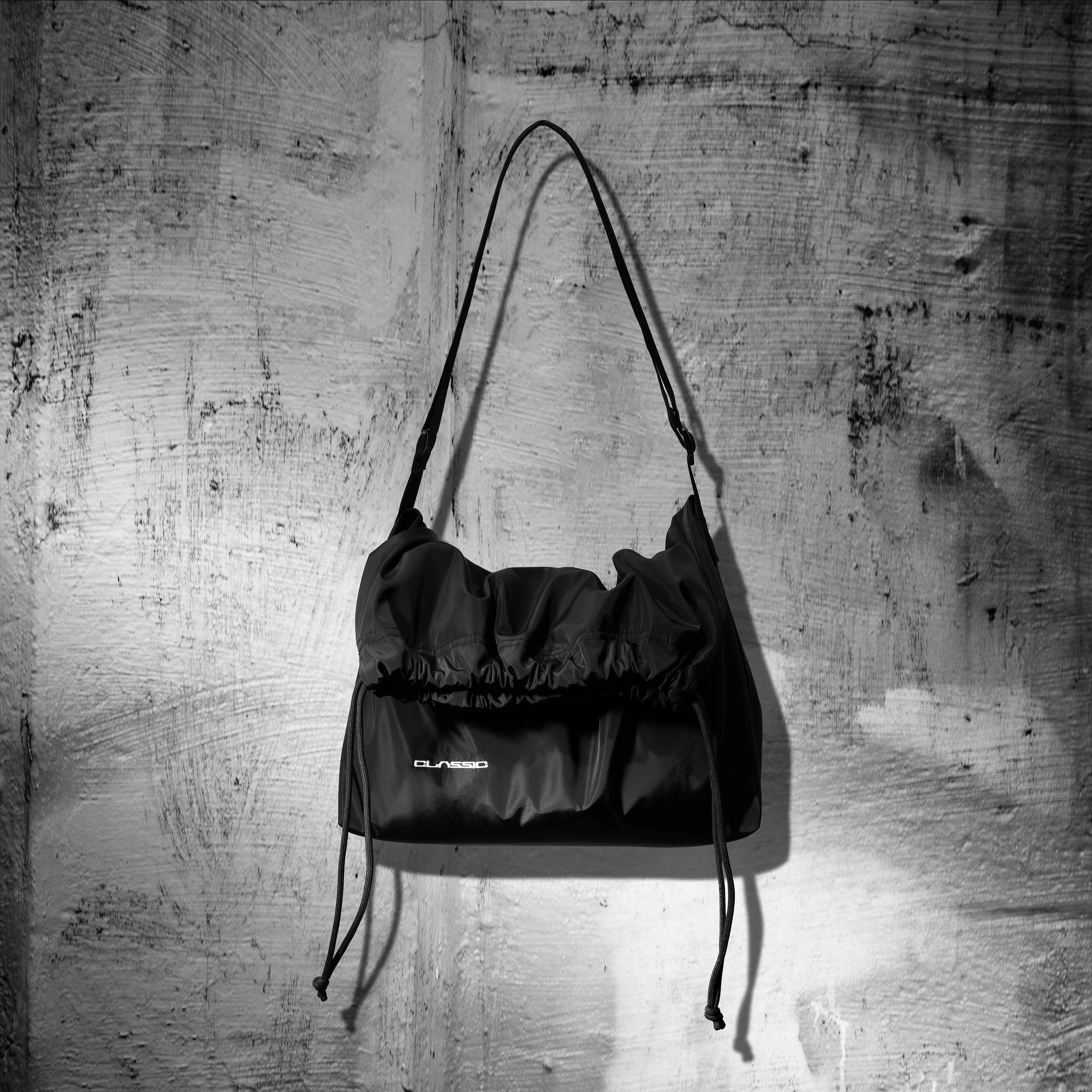 Ayumu Imazu [CLASSIC] Shoulder Bag